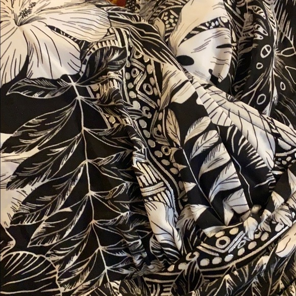 MIRACLESUIT Castaway Oceanus One Piece Swimsuit - Picture 8 of 12